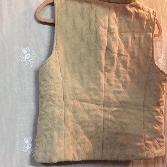 Vest - Picture 2 of 2